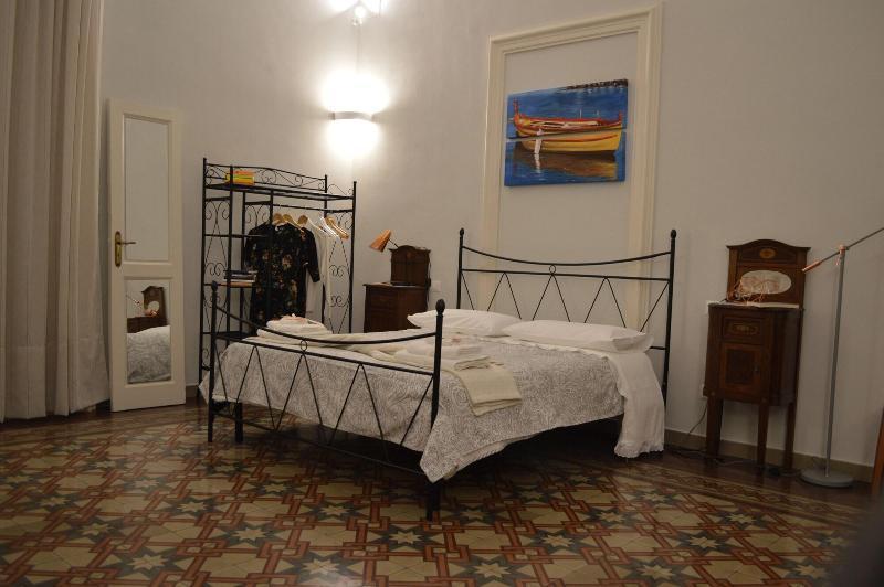Bed and Breakfast Bed, Book & Breakfast Landolina à Catane Extérieur photo