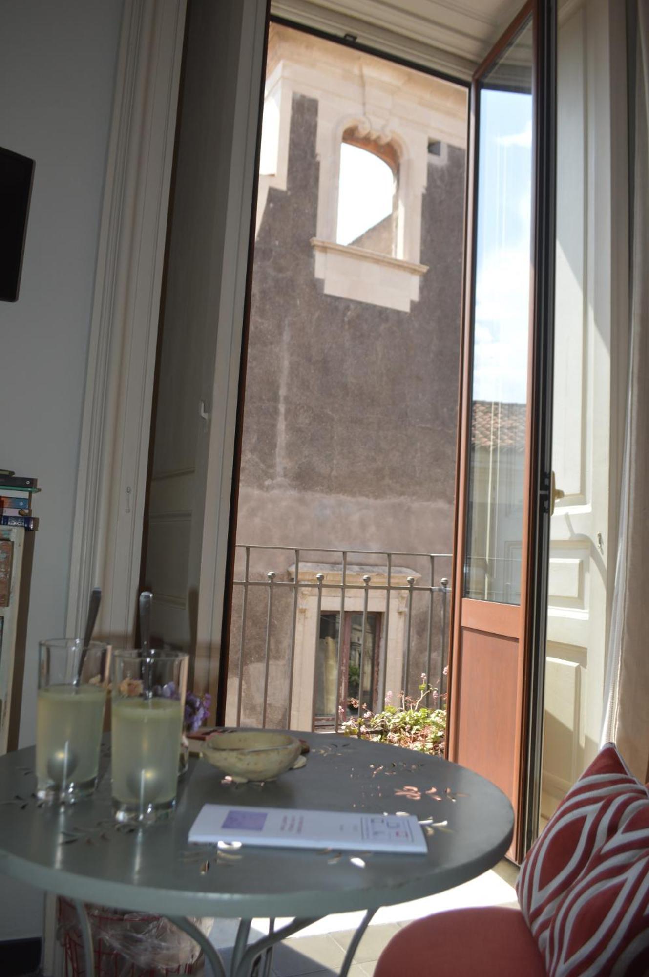 Bed and Breakfast Bed, Book & Breakfast Landolina à Catane Extérieur photo