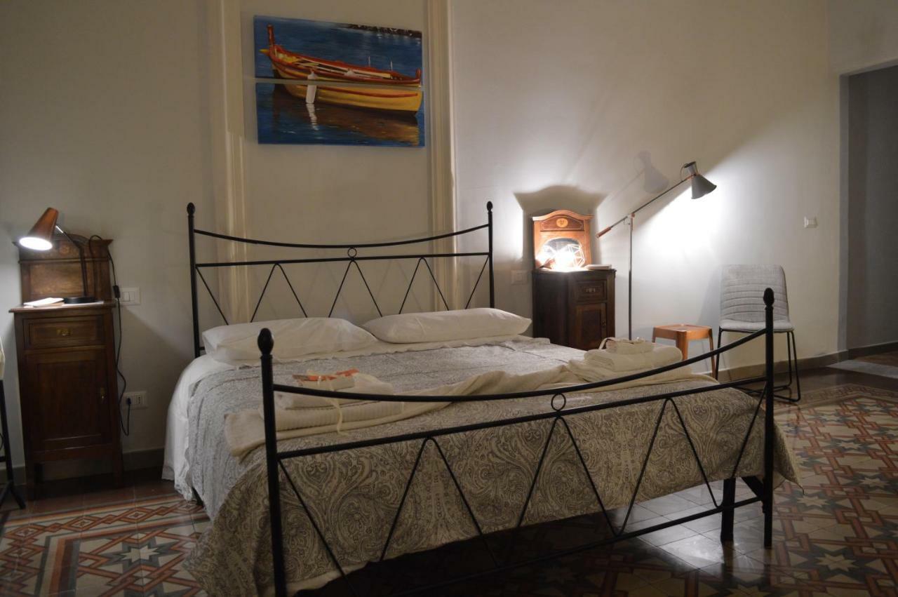 Bed and Breakfast Bed, Book & Breakfast Landolina à Catane Extérieur photo
